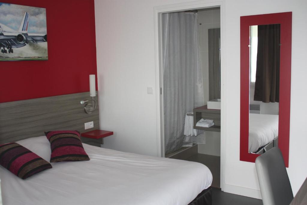 Airport-Hotel Mauregard Ruang foto